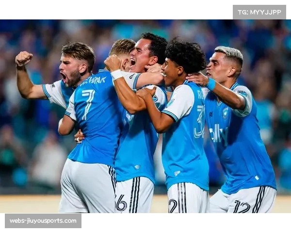 美职联球队防守组织性 整体移动与补位意识提升